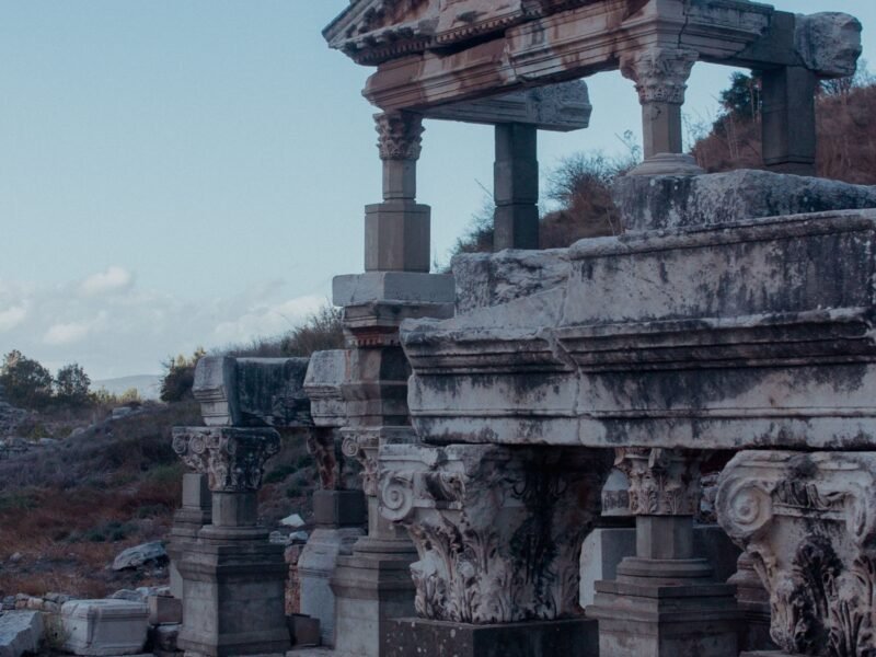 Ephesus travel guide — ruins of Ephesus ancient city, Turkey