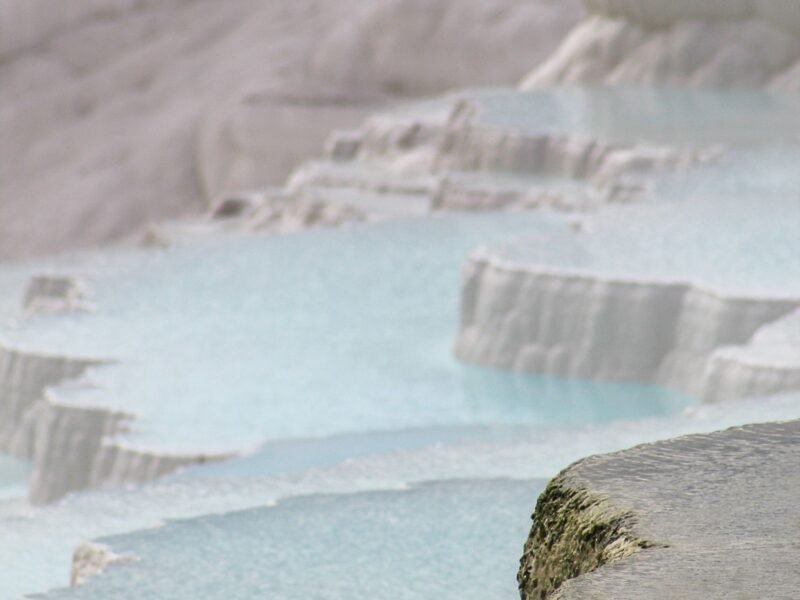 Kaklik cave Pamukkale — scenic travertine terrace formations